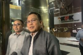 KPK periksa 10 saksi terkait perkara pungli