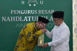 Penandatanganan kerja sama KPU dan PBNU Page 1 Small