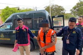 Jaksa tahan mantan Sekretaris Disdik Ketapang terkait dugaan pungutan liar