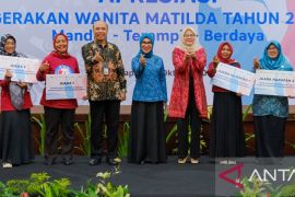 Gerakan Wanita Matilda BI Kaltim panen ratusan kilogram sayuran