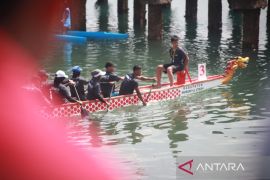 Opening turnamen terbuka nasional Perahu Naga di Teluk Tomori Page 3 Small