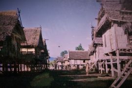 UI revitalisasi rumah adat Suku Modo sekaligus kembangkan industri kreatif di Pulau Komodo