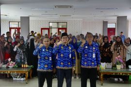 Pemkab HST bina 70 pelaku usaha soal keamanan pangan olahan