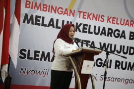 Bupati Sleman sebut keluarga adalah benteng hadang laju korupsi