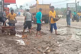 Dampak banjir bandang di Pasaman Page 1 Small