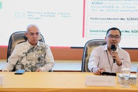 Tapin ekspos layanan publik ke KemenPAN-RB