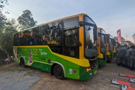 Bus Transjatim koridor III rute Mojokerto-Gresik mulai beroperasi