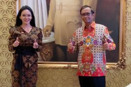 Rieke harap Mahfud kembalikan marwah MK