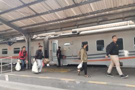 Dampak KA anjlok, Kedatangan KA Wijayakusuma di Jember terlambat 8 jam