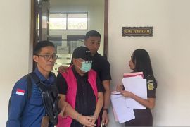 Mantan Kajari Buleleng ditangkap atas dugaan korupsi pengadaan buku