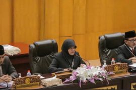 Pimpinan DPRD Surabaya sampaikan duka cita wafatnya Ratih Retnowati