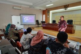 Pemkot Kediri libatkan seluruh kelurahan kegiatan statistik sektoral