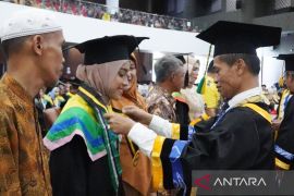 Lulusan ULM mayoritas langsung bekerja setelah tiga bulan wisuda