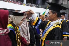 Universitas Lambung Mangkurat miliki 114 profesor di Wisuda ke-114