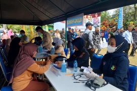 Koarmada III gelar pengobatan massal di Kelurahan Klabinain