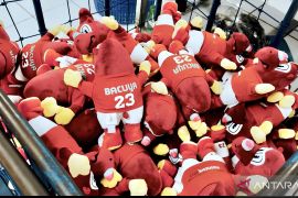 Merchandise Piala Dunia U-17 siap dijual awal November