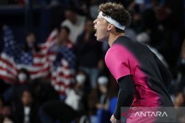 Shelton incar kemenangan dari &nbsp;Zverev pada perempat final Cincinnati