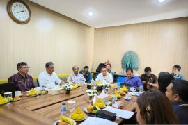 Pemprov Bali beri layanan samsat pada malam hari untuk kurangi tunggakan pajak