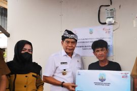 Kembali Bergulir, Pemprov Pastikan 300 Masyarakat Kurang Mampu Dapat Bantuan Pasang Listrik Gratis