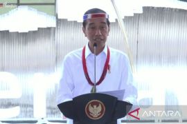 Presiden Jokowi resmikan bandara terluar di Mentawai