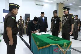 I Gde Ngurah Sriada dilantik sebagai Wakajati Maluku