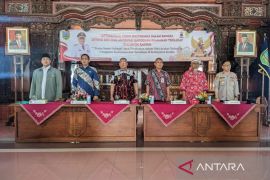 Santri diharapkan amalkan nilai-nilai Pancasila hindari  radikalisme