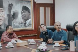 Bali gandeng organisasi lingkungan untuk atasi masalah sampah