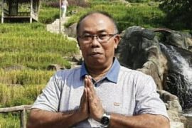 Wahana jembatan kaca tak sesuai prinsip wisata lingkungan Indonesia