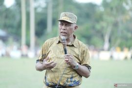 Gubernur minta kegiatan olahraga disandingkan dengan pengembangan UMKM