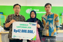 Pekerja harian lepas PT Mitra Kerinci terima santunan BPJAMSOSTEK