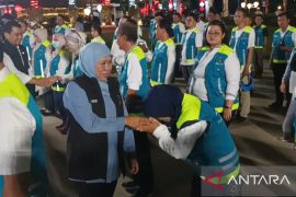 Tim Pelayanan Kesehatan Bergerak Pemprov Jatim bertugas di Kangean