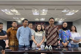 16 guru besar hukum laporkan Anwar Usman