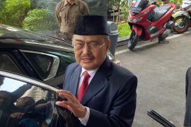 MKMK periksa 9 hakim konstitusi secara tertutup