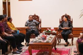Gubernur Bali minta Jegeg Bagus ikut bantu atasi masalah prioritas