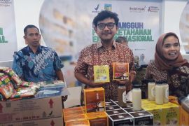 Usaha minuman jamu serbuk Kediri bangkit dari pandemi