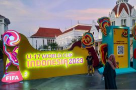 Trofi Piala Dunia U-17 dipamerkan di Surabaya