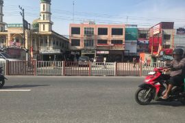 Penutupan U-Turn di HR Soebrantas Pekanbaru tuai kritikan