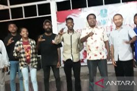 Bupati Biak minta pemuda tak gagap teknologi hadapi bonus demografi