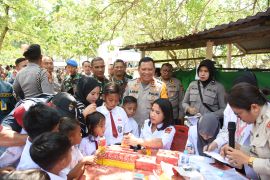 Pengabdian terhadap masyarakat, AKABRI 90 gelar bakti sosial bagi warga Allang Maluku Tengah