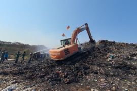 BPBD Denpasar: Pemadaman TPA Suwung difokuskan tak gunakan helikopter