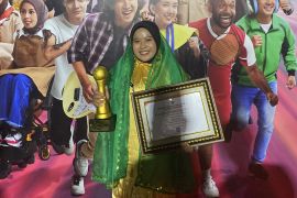 Balangan's Gina Astuti wins 1st ranking 2023 national outstanding young leader