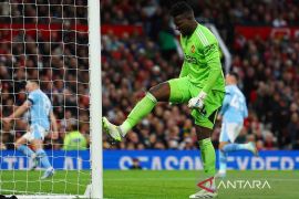 MU pinjamkan Andre Onana ke Trabzonspor