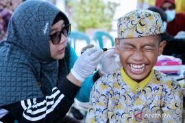Kodim 0431/Bangka Barat menggelar dapur masuk sekolah di Kelapa