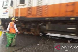 Dishub tingkatkan pengawasan keselamatan di setiap pintu perlintasan KRD