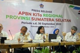 Hingga triwulan III,  perdagangan Sumsel surplus 3,80 miliar dolar AS