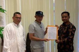 Sekda bersama Ketua Bawaslu tandatangani berita acara penetapan dana hibah pilkada 2024