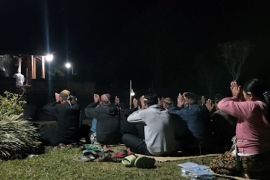 Umat Hindu gelar doa di Candi Cetho agar kebakaran Gunung Lawu padam