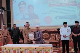 Bupati Pesisir Selatan : Pronasa diawali niat baik guna tingkatkan kualitas pendidikan di Pesisir Selatan