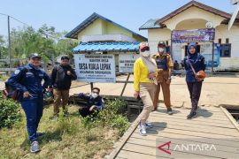 Warga di ujung Barat Daya Kalsel segera nikmati koneksi internet