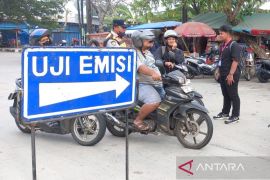 Tilang uji emisi tingkatkan kesadaran pengguna kendaraan soal polusi